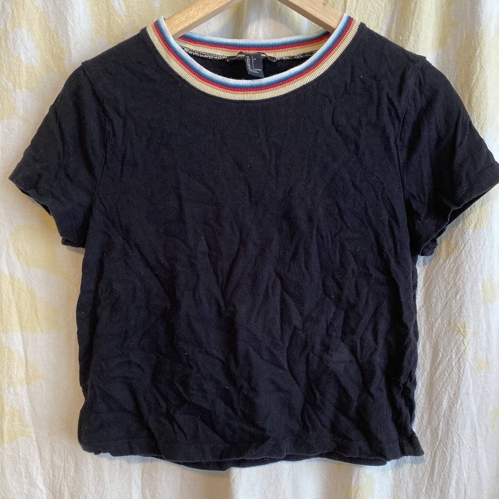 Rainbow neckline cropped black t-shirt